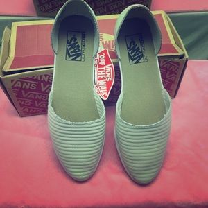 Vans Slip on Skimmer (birch) size 10 Womens